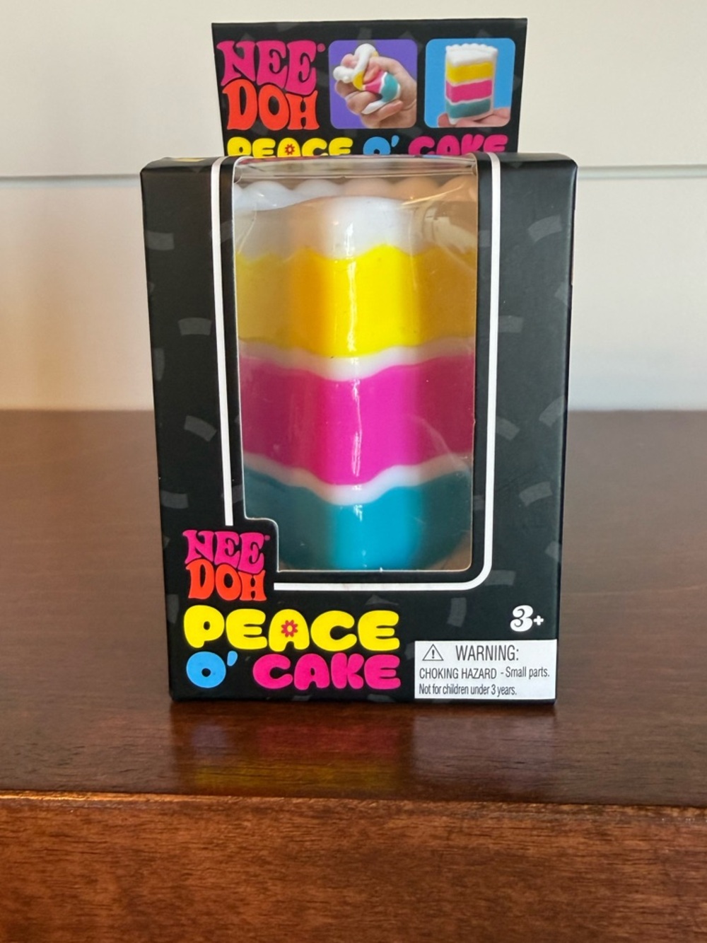 NeeDoh Peace O' Cake Rainbow Squishy Toy 🎂